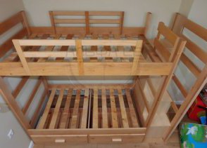 Двухъярусные кровати из дерева К-002 на заказ фото
