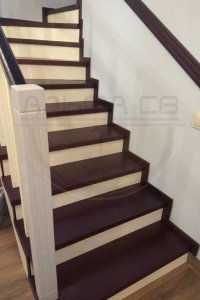 Деревянная лестница 